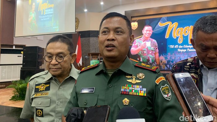 Pangdam Jaya Mayjen Untung Budiharto