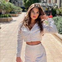 Setelah viral dan banjir hujatan, Valerie menghapus video-nya dan mengucapkan permintaan maaf. Ia meminta maaf kepada masyarakat Bali dan mengaku sangat menghargai dukungan yang diberikan kepadanya.  Foto: Instagram/@lerusi_k