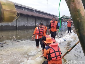 Rob Masih Mengancam, Ganjar Minta Pembenahan Tanggul Selesai 2 Pekan