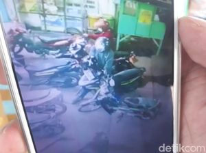 Sejoli Terekam CCTV Curi Motor di Minimarket Pasuruan
