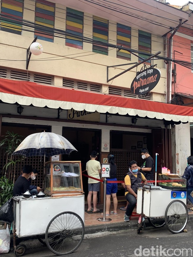 10 Kedai Kopi Legendaris di Indonesia, Ada yang Usianya Sudah 105 Tahun!