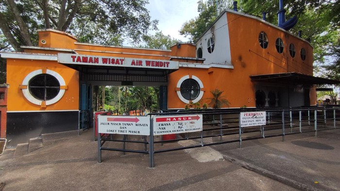taman wisata air wendit