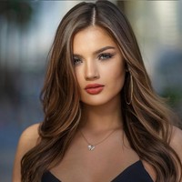 Pernyataan Valerie itu sontak membuat netizen marah, terutama warga Bali. Kolom komentar pun penuh dengan kekecewaan netizen. Sebagai Miss Global dari Estonia, sikapnya dianggap tidak baik. Foto: Dok. Miss Global