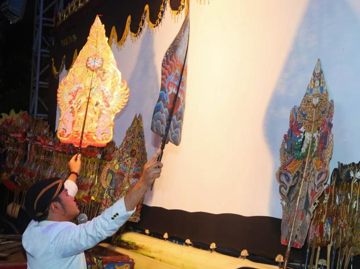 wayang kulit banyuwangi