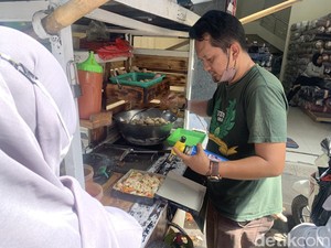 Lika-liku Bakso Aci Imut yang Viral di Bandung