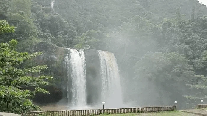 Curug Sodong di Sukabumi
