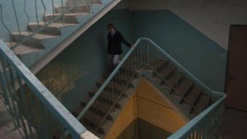 Seperti ada yang salah dengan tangganya? Dok. Brightside