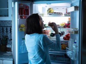 Makan Malam Bikin Gemuk, Ini Fakta di Balik Mitosnya
