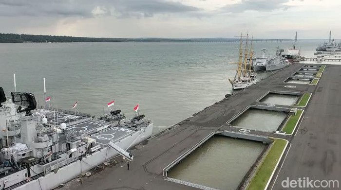 Pemandangan dari atas Monjaya