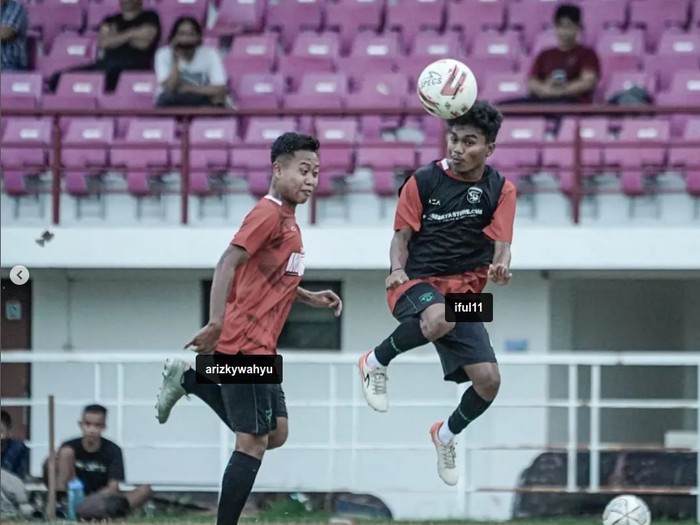 Skuad Persebaya Surabaya semakin intens latihan. Terlebih Liga 1 2022/2023 dikabarkan akan digelar pada Juli mendatang.