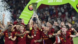 Potret AS Roma Rayakan Juara UEFA Conference League