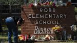 Potret Bunga hingga Boneka Hiasi Lokasi Penembakan di SD Texas