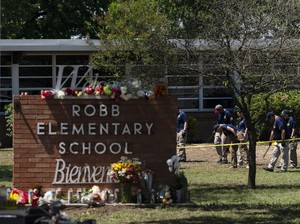 Kunjungi Lokasi Penembakan SD di Texas, Biden Janji Buat AS Lebih Aman
