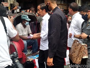 Kerja..Kerja..Kerja! Jokowi Langsung Blusukan Usai Nikahkan Adiknya