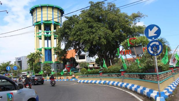 Ringin Contong, Landmark Kabupaten Jombang