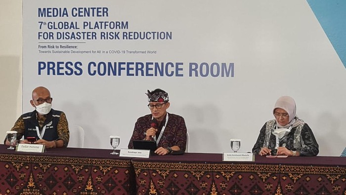 Menparekraf dalam Press Conference The Story of Tourism Resilience di Media Center GPDRR, Bali Nusa Dua Convention Center (BNDCC), Bali, Kamis (26/5/2022).
