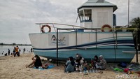 Pantai Ancol jadi salah satu kawasan yang kerap dikunjungi warga saat libur nasional maupun akhir pekan.  