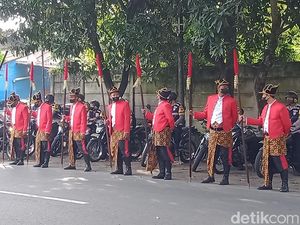 Jokowi Tiba di Lokasi Akad Nikah Ketua MK-Idayati