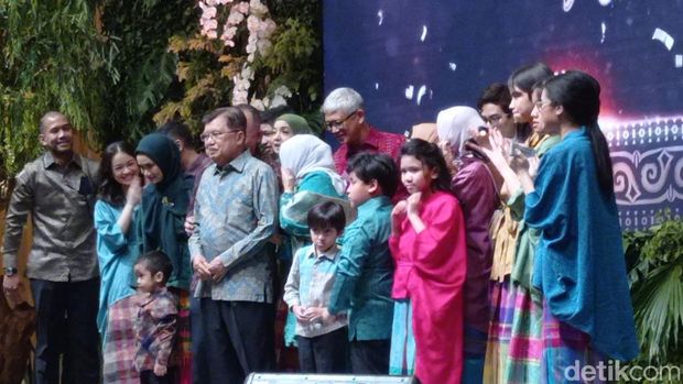 Syukuran ultah Jusuf Kalla ke-80 sekaligus peluncuran buku (Wilda Hayatun Nufus/detikcom)
