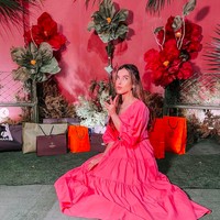 Inilah potret cantik Tasya Farasya yang berulang tahun ke-30 pada 25 Mei. Pesta ulang tahunnya itu bernuansa pink. Foto: dok. Instagram/@tasyafarasya