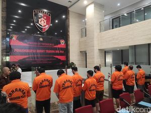 Update Kasus DNA Pro: 14 Orang Jadi Tersangka, 3 Buron Diduga di LN