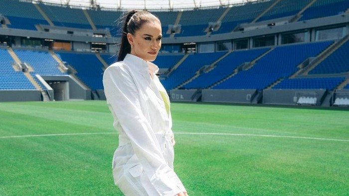 Fahriye Evcen