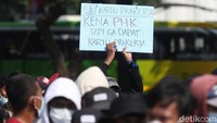 Aksi berlangsung damai dan kondusif.
