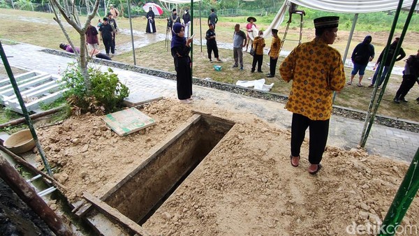 Ini Liang Lahat untuk Pemakaman Buya Syafii