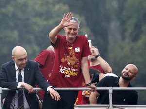Sstt... Jose Mourinho Mau Ungkap Sebuah Rahasia