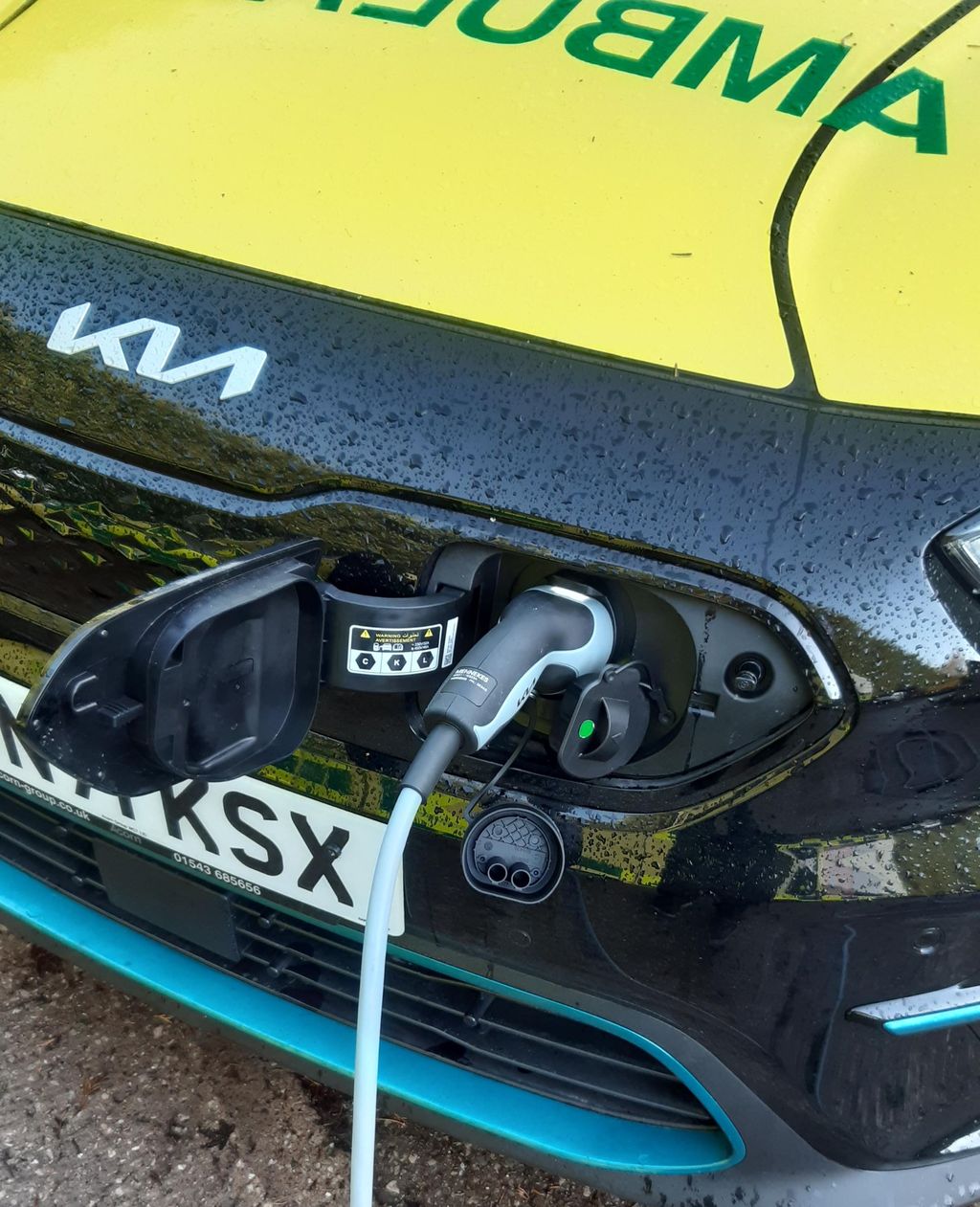 KIA e-Niro Ambulan East Midlands Ambulance Service NHS Trust