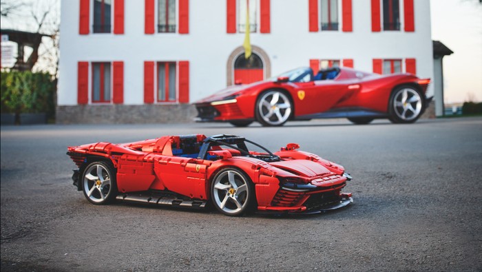 Lego Technic Ferrari Daytona SP3