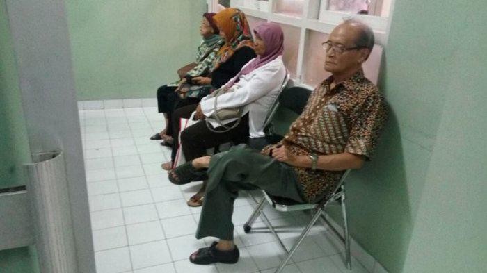 Mengenang Kesederhanaan Buya Syafii Mengenang Kesederhanaan Buya Syafii
