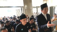 Selamat datang di Jakarta Mesut Ozil. Foto: Hanif/detikHOT