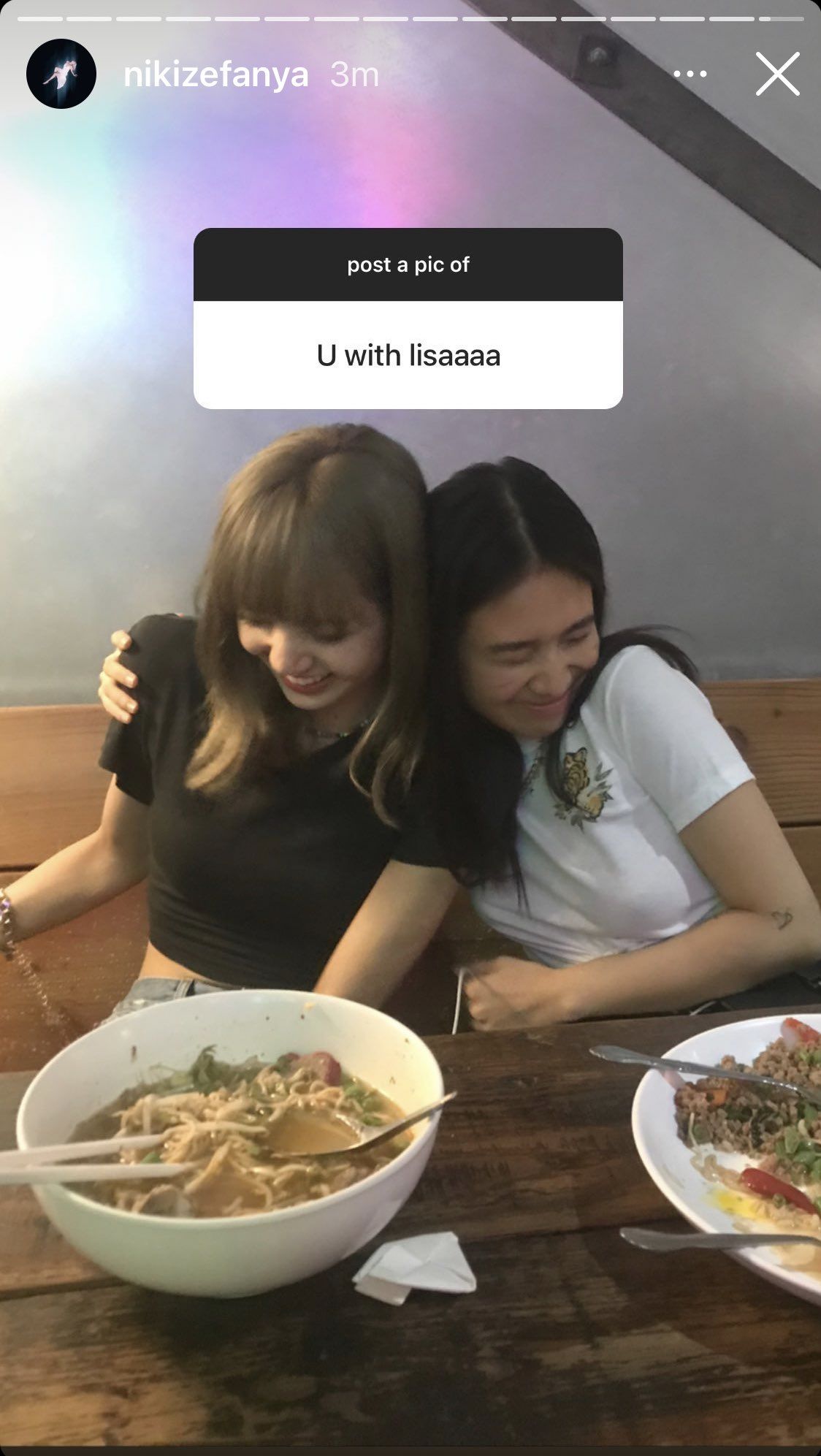 Kisah Pertemanan Niki Zefanya dan Lisa BLACKPINK