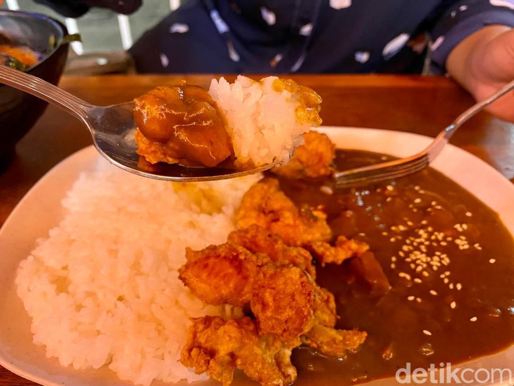 Oishii! 'Hidden Gem' di SCBD Ini Punya Ramen Topping Smoked Beef dan Butter