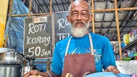 Selama 21 Tahun, Kakek Ini Tetap Jualan Roti Canai Seharga Rp 1.600
