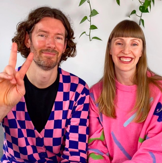 Menurut Lacey dan Flynn, hubungan seks keduanya pun menjadi lebih baik berkat podcast bercinta tersebut. “Kehidupan seks yang baik berdampak pada setiap aspek kehidupanmu. Itu membuat kamu menjadi merasa lebih berharga,” kata Lacey.Foto: Instagram