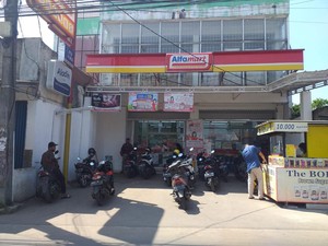 Iki Lho Rek 5 Alasan Kenapa Alfamart dan Indomaret Saling Berdekatan