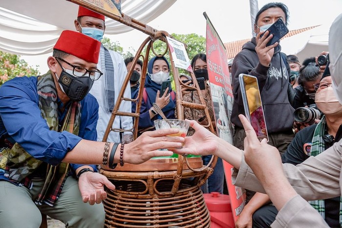 Sandiaga di Setu Babakan
