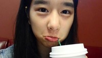 Namun ketika menghapus makeup, Seo Yea Ji pun tetap terlihat memesona. Foto: (dok. ist)