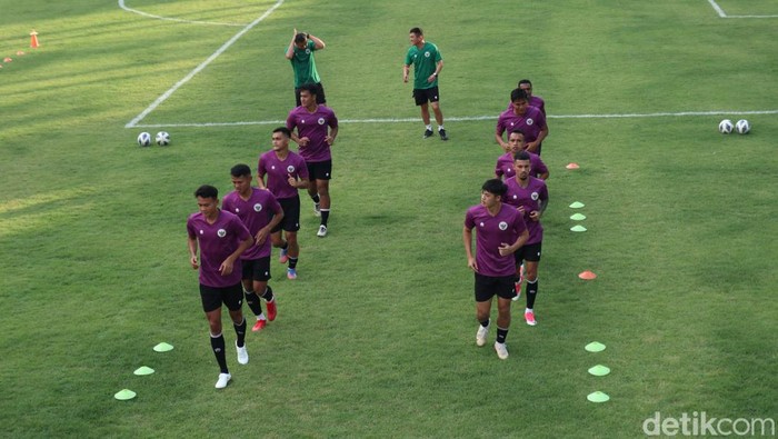 Timnas Indonesia Latihan di Bandung