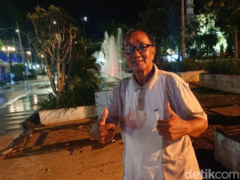 Tohir Jokasmo Anggota Srimulat serba-bisa yang masih bertahan dengan keseniannya.