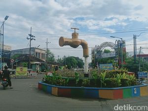 Ini Dia Ikon Baru Kota Madiun: Keran Terbang