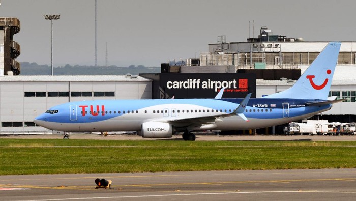 TUI di Bandara Cardiff