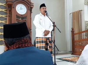 Wagub Jabar dan Ribuan Ribuan Jemaah Doakan Anak Ridwan Kamil