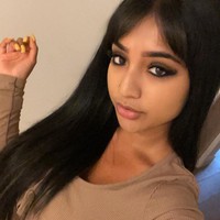 Wanita asal Bangladesh tersebut mengaku mendapat banyak penghasilan dari tiga tahun pertamanya bergabung dengan OnlyFans.Foto: Instagram Yasmina Khan