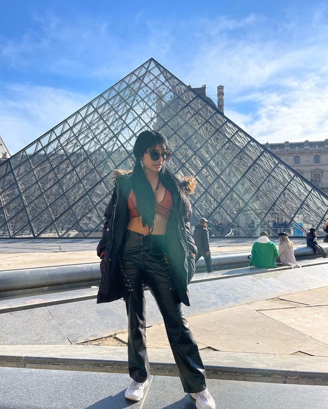 Untuk banyak permintaan yang terlalu aneh, Yasmina sering kali menolak. Foto: Instagram Yasmina Khan