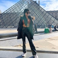 Untuk banyak permintaan yang terlalu aneh, Yasmina sering kali menolak. Foto: Instagram Yasmina Khan