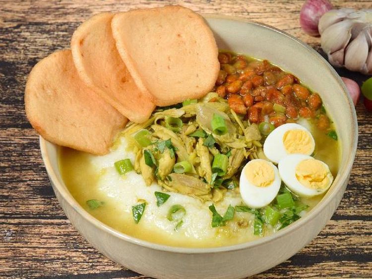 10 Resep Bubur Gurih yang Komplet Isiannya untuk Hangatkan Perut