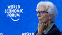 Tak mau kalah, Presiden Bank Sentral Eropa, Christine Lagarde juga ikut hadir. REUTERS/Arnd Wiegmann